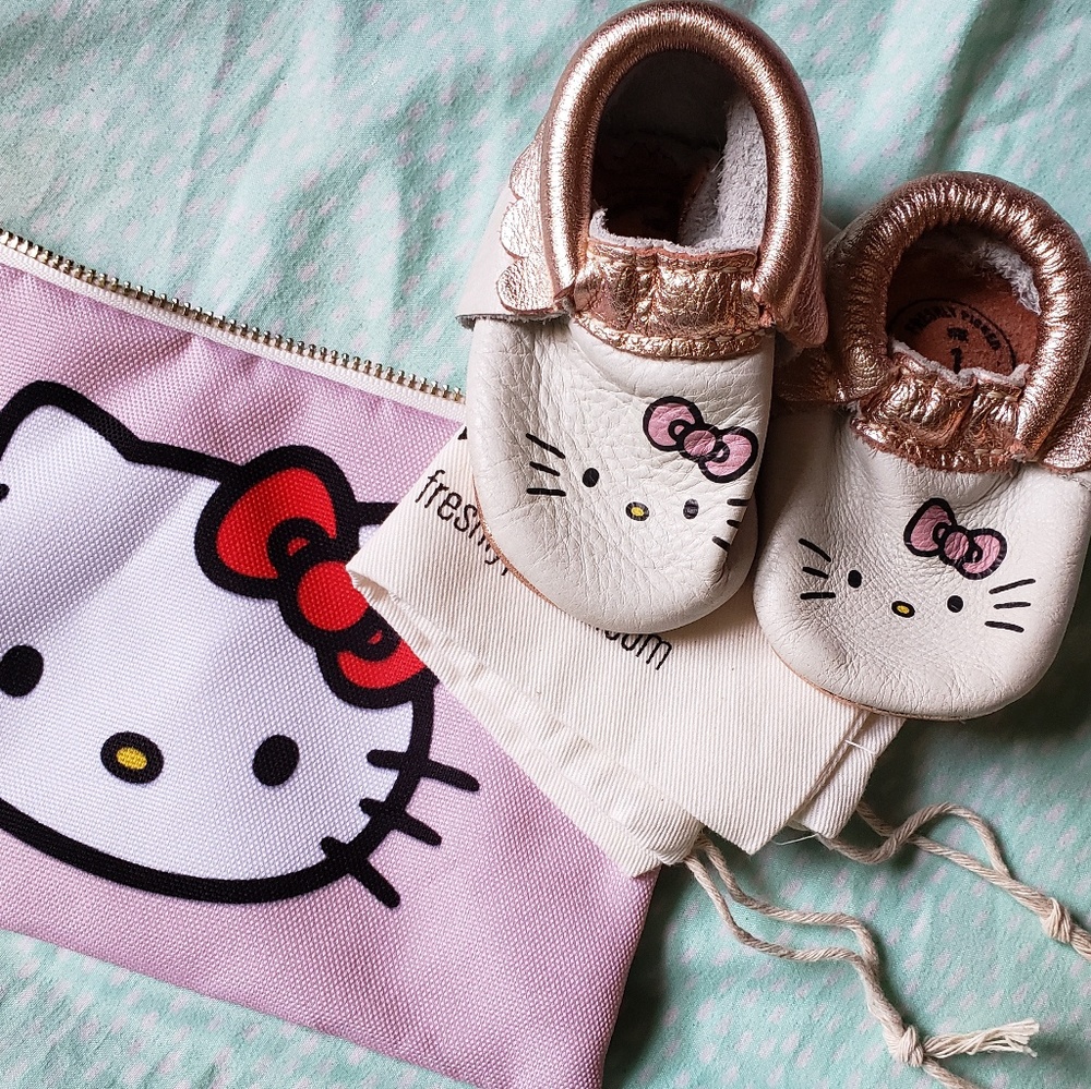 Limited Edition  Freshly Picked × Hello kitty